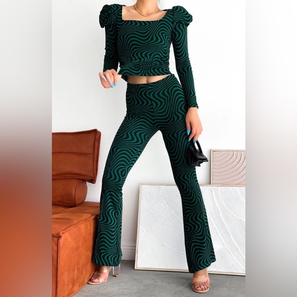 Zara Knit Co-ord Set - Picture 2 of 5